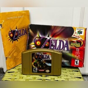 Zelda Majora’s Mask Collector’s Edition N64 Gold Cart CIB Tested